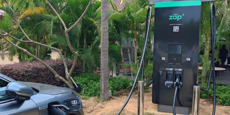 无需用App!Carput Zap槟新世界美食城设120kW直流充电桩