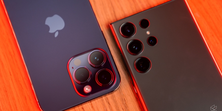 苹果终于肯了！明年起支持RCS