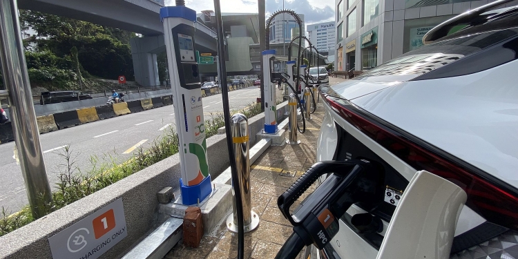 DC Handal在Wisma UOA Damansara II 设200kW直流充电器