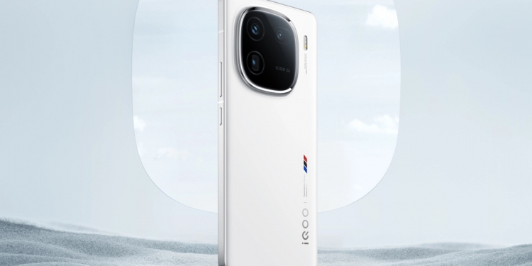 搭载骁龙8 Gen 3!iQoo 12系列即将登陆大马