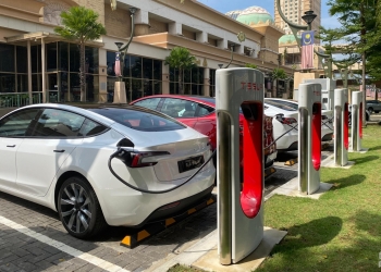 就在爱法摩沙名牌商城！大马第四个特斯拉超级充电站现已开放！