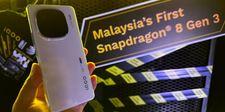 搭载骁龙8 Gen 3芯片！ iQoo 12旗舰手机售RM3399