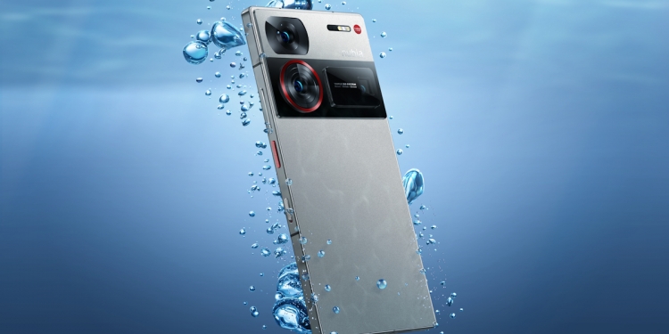 Nubia Z60 Ultra亮相！ 搭载骁龙8 Gen 3芯片及大屏幕