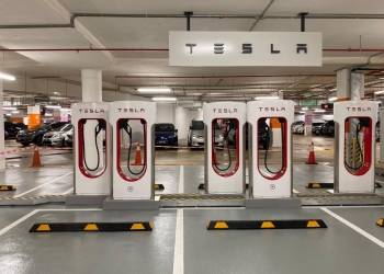 特斯拉将在武吉加里尔柏威年广场设超级充电站