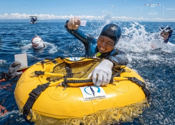 自由潜亚洲记录保持者王瑾 助华为开发Watch Ultimate