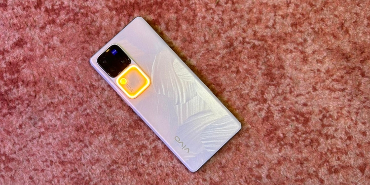 售RM2599！ 预购Vivo V30 Pro获RM796赠品