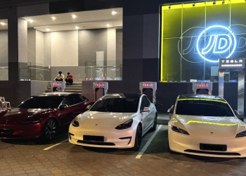 入驻双威嘉年华广场！北马迎来首个特斯拉超级充电站