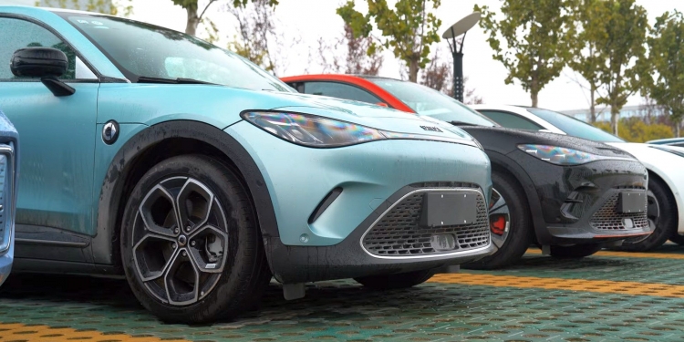 首度登陆大马 Smart #3 隆无车日“揭面纱”