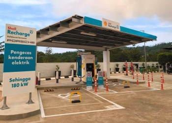 柏拉欣休息站Shell Recharge已启用！前往登丹州更安心