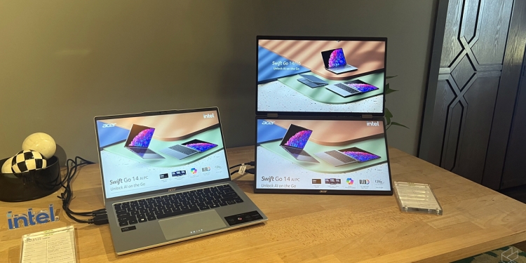 便携式两个15.6屏幕 Acer PD163Q售价RM1699