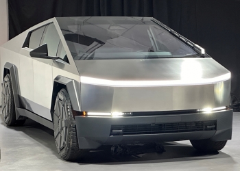 特斯拉Cybertruck已登陆大马 将展开巡展