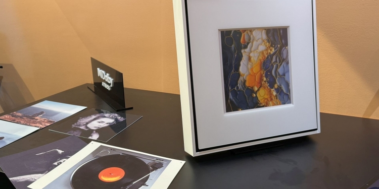 买Galaxy旗舰机满RM6000？ 三星送Music Frame！