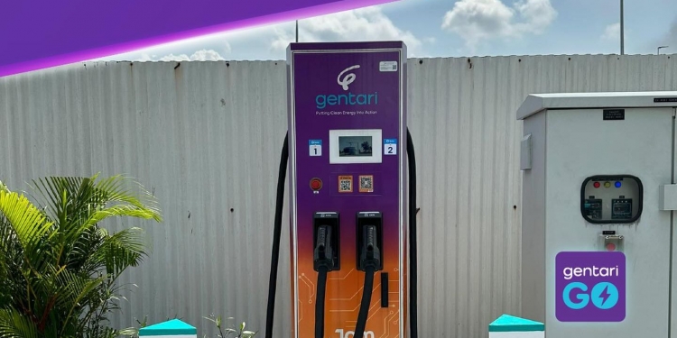 Gentari在马石油芙蓉往南收费站设180kW直流充电桩