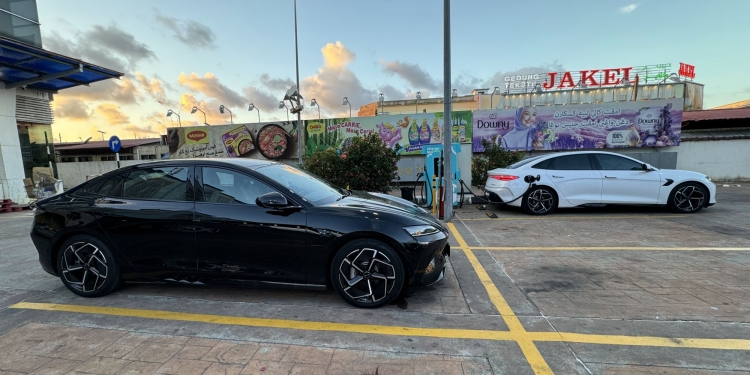 2024上半年大马电动车注册量增长141.8%