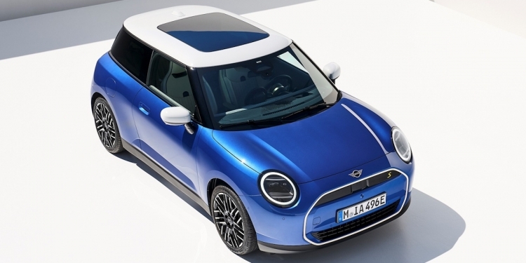 2024年款迷你Cooper SE电动掀背车料本月在马首次亮相