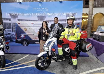 太子阁医疗中心开大马先河 推出电动摩哆救护车队