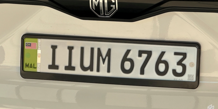 新电动车强制使用 交通部推出“EV”车牌