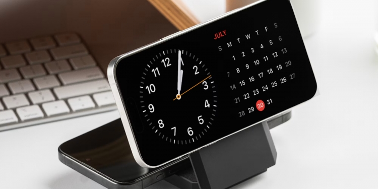 特斯拉推出新充电器 可同时为两部手机进行无线充电