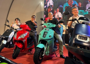 2025财案：购买电动摩哆继续享有2400令吉回扣