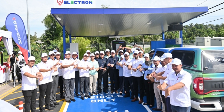 Petron和TNB Electron合作 在彭霹丹登部署电动车充电器