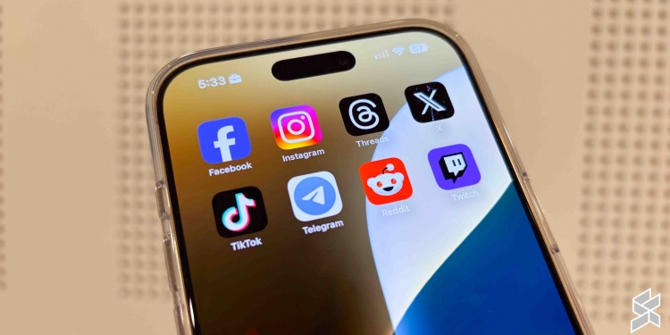 社媒监管框架明年1月1日生效 法米:政府无意封锁无执照平台