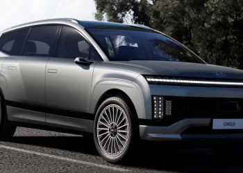 Hyundai发布首款三排电动SUV！Ioniq 9续航力表现出色