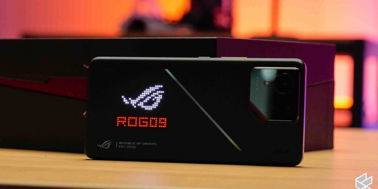 Asus ROG Phone 9系列大马开售:Snapdragon 8 Elite、185Hz AMOLED屏幕、AI游戏功能,从3999令吉起