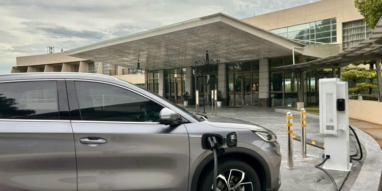 DC Handal在布城脉搏大酒店部署47kW直流充电器，收费每千瓦时RM1