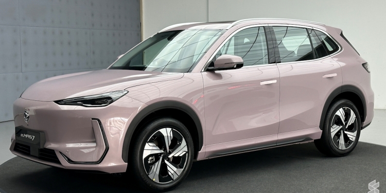 Proton e.MAS 7支持无线Android Auto和Apple CarPlay