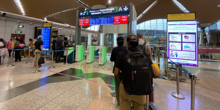 使用MyBorderPass二维码 这些步骤教你在KLIA快速通关