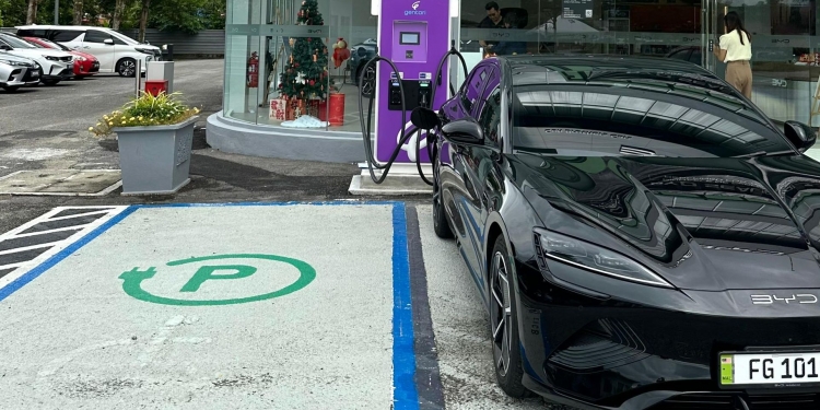 Gentari在太平BYD部署120kW直流充电器