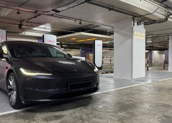 The Gardens Mall的Tesla Superchargers 和目的地充电站已启用