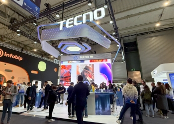 Tecno在MWC 2025展示AI眼镜、超薄智能手机及AI驱动生态系统