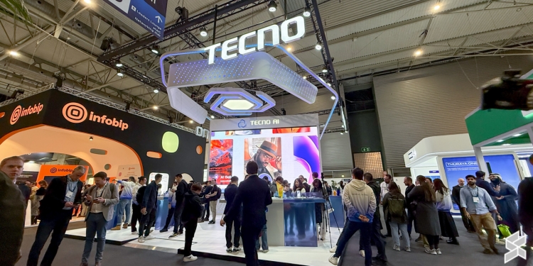 Tecno在MWC 2025展示AI眼镜、超薄智能手机及AI驱动生态系统