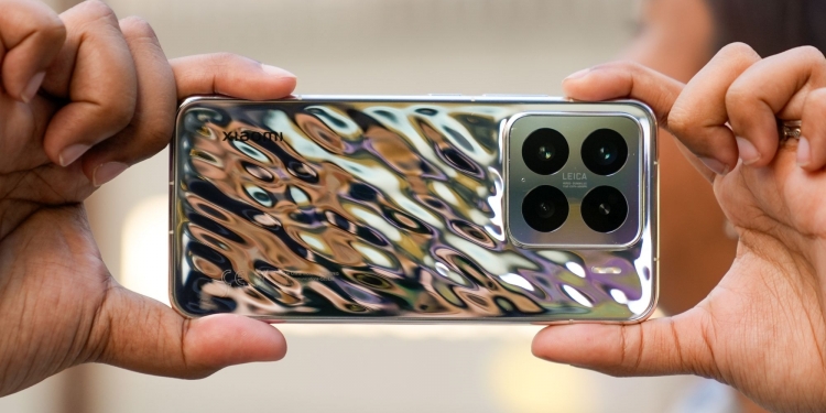 搭载骁龙8 Elite的紧凑型旗舰机！Xiaomi 15售价RM3399起