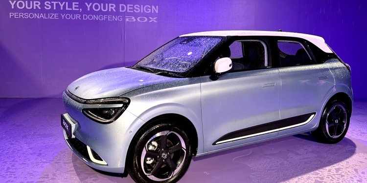 你现在可以以低至 7万8888令吉的价格购买东风Box EV