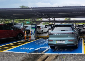 大山脚Aeon Mall的TNB Electron充电站启用 限时免费充电