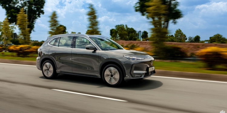 Proton e.MAS 7：7月将通过OTA更新获得无线Apple CarPlay