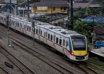 全长1600公里铁路部署光纤网络 杨忠礼通讯获颁合约