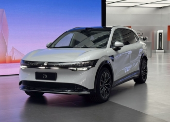 Zeekr 7X：极氪高档电动SUV本周将亮相大马车展