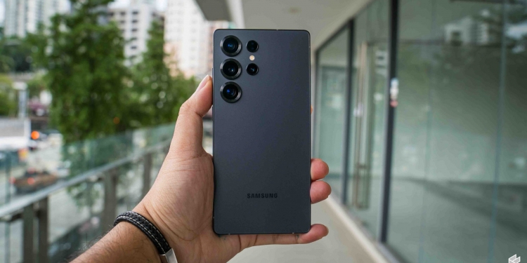 Samsung Galaxy S25 Ultra评测：用了近两个月后，这些体验想分享一下