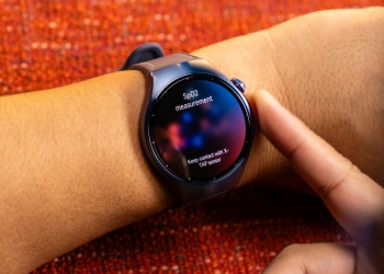 Huawei Watch 5抢先看：搭载全新X-Tap传感器支持指尖血氧检测