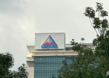 MCMC收集手机数据：抽样数据、未公开征询、不可选择退出