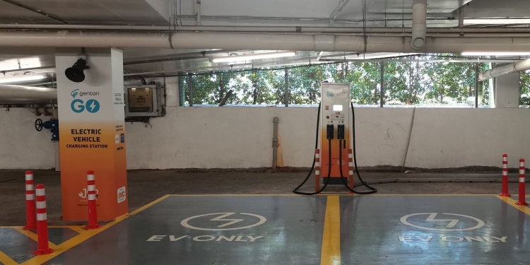 Gentari在新山南钥谷中城启动电动车充电站