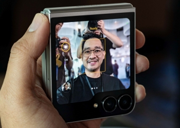 三星发布Galaxy Z Flip 7 FE：搭载Exynos芯片的降规版Galaxy Z Flip 6