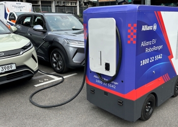 Allianz EV RoboRanger：为电动车提供服务的移动充电车