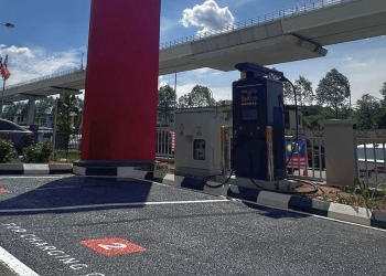 DC Handal在MG Motor Glenmarie的120kW直流充电桩启用