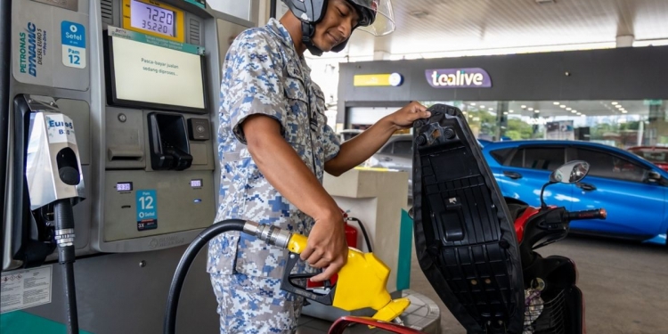 BUDI95第二阶段开跑 STR受惠者添购RON95享补贴价