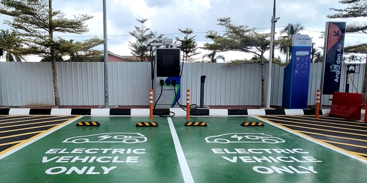 TNB Electron Petron Tanjung Gemok充电桩将于9月15日启用，限时免费充电