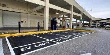 ChargEV在斯里曼绒永旺商场部署240kW直流充电桩